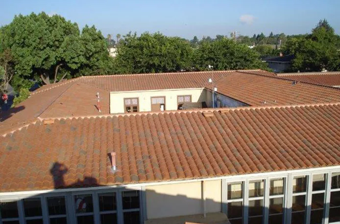 Longfellow Elementary School - Photo 6